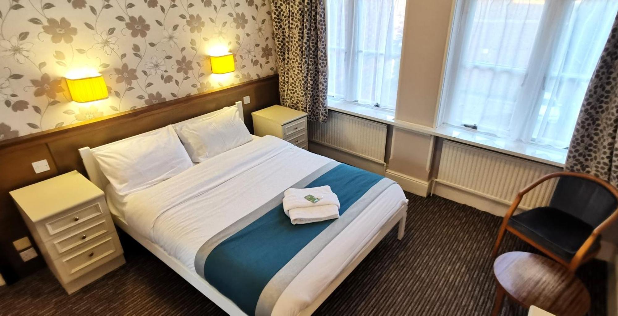 Russell Hotel Royal Tunbridge Wells Exterior photo