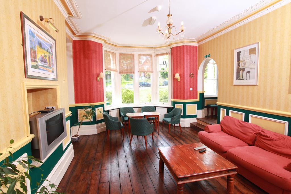 Russell Hotel Royal Tunbridge Wells Exterior photo
